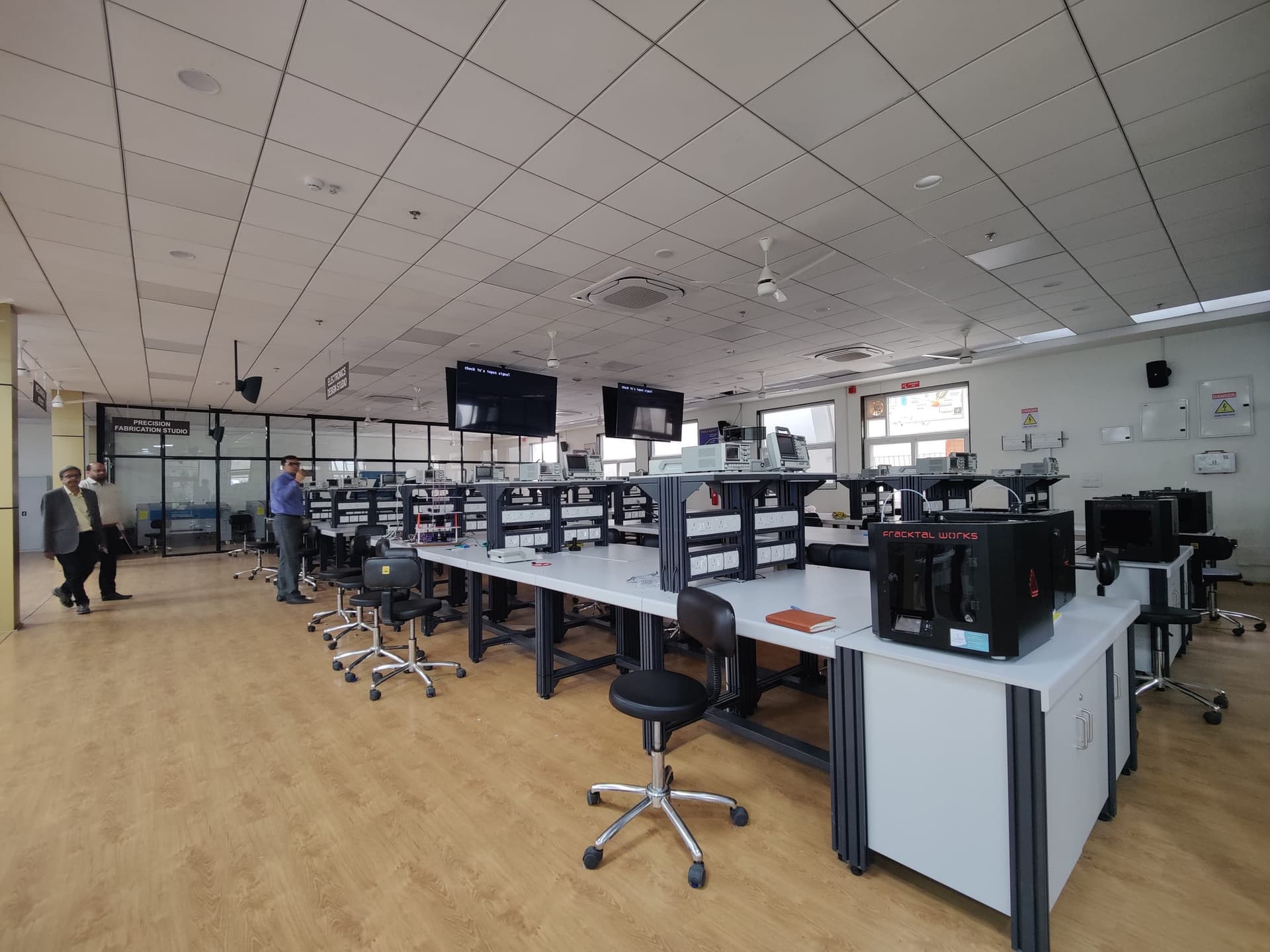 IIT Indore - Maker Space Laboratory